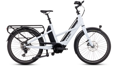 Her ses en hvid Cube Longtail Hybrid-lastcykel.