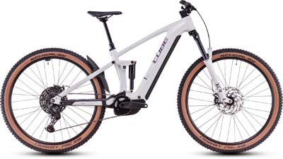 Her ses en hvid Cube Stereo Hybrid ONE44 Pro elcykel.