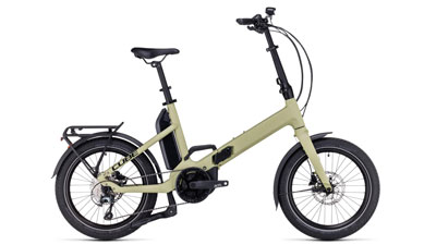 Her ses en beige Cube Fold Hybrid 500 elcykel.