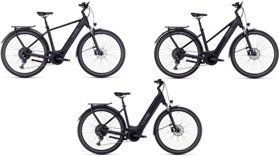 Her ses tre sorte Cube Touring Hybrid ONE-elcykler, henholdsvis med en diamantramme, en trapezramme og en lavstigelsesramme