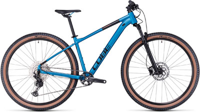 Cube Attention SLX hardtail-mountainbike i turkisblå.